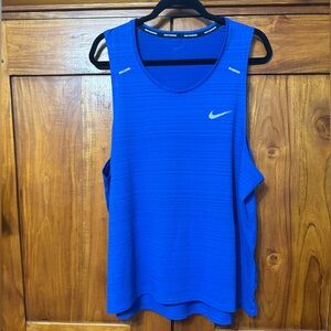 Nike Dri-FIT Running Tank Top Blue Women’s Athletic Workout Gym Sleeveless Shirt